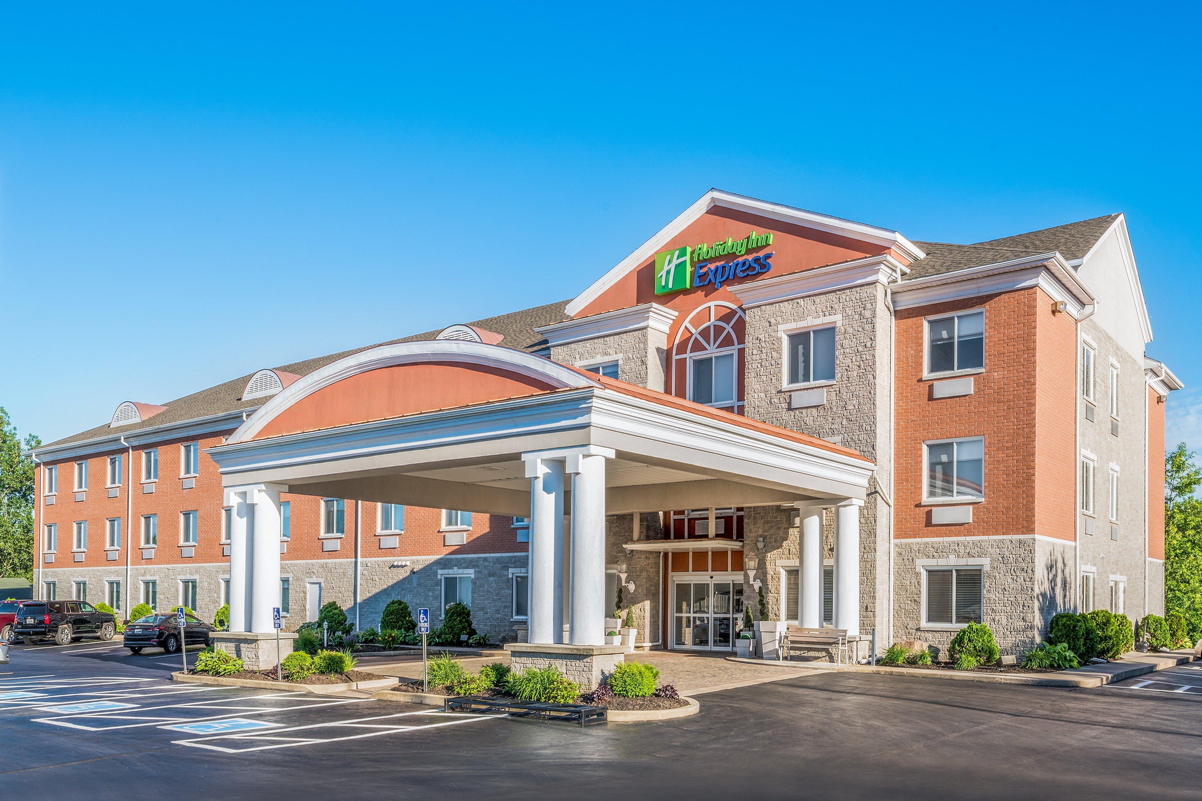Holiday Inn Express Hotel & Suites 1000 Islands - Gananoque By Ihg Экстерьер фото